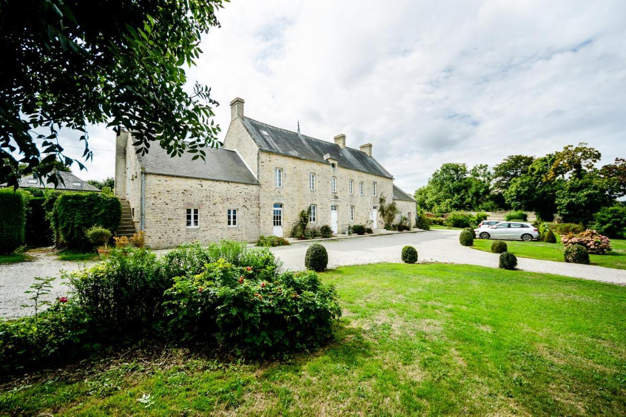 Hotel Ferme Du Loucel Colleville-sur-Mer Esterno foto